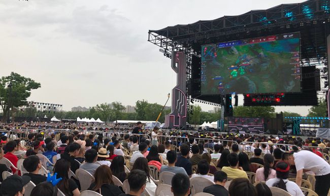 了队伍的进 了队伍的进